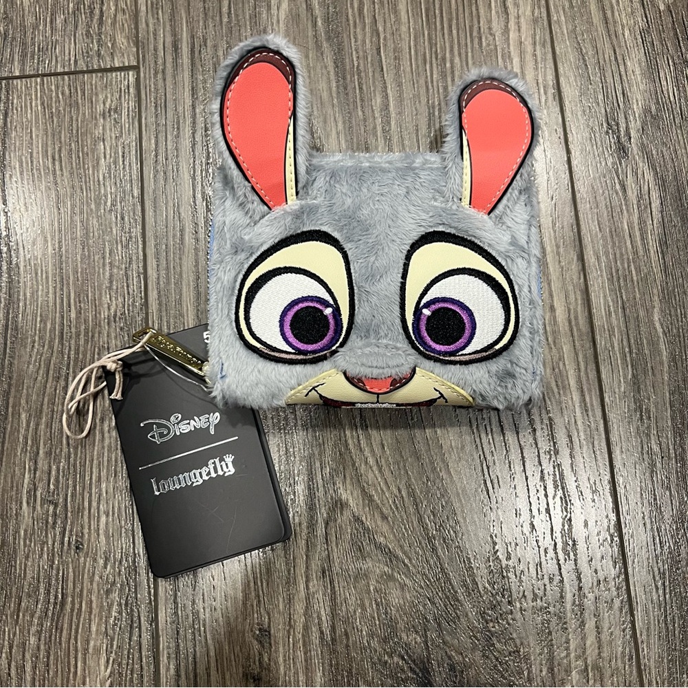 NWT! Disney Loungefly Zootopia Judy Hopps Wallet